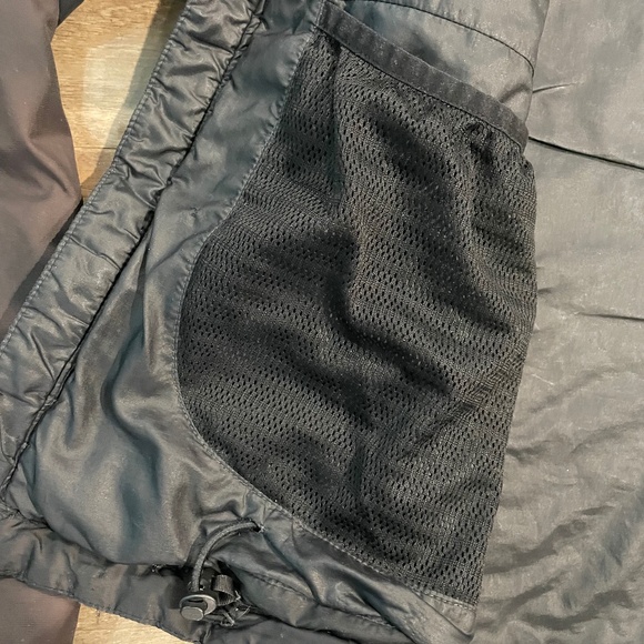 Excellent Condition Women's Patagonia Quilted Puff Insulated Jacket - Picture 8 of 12